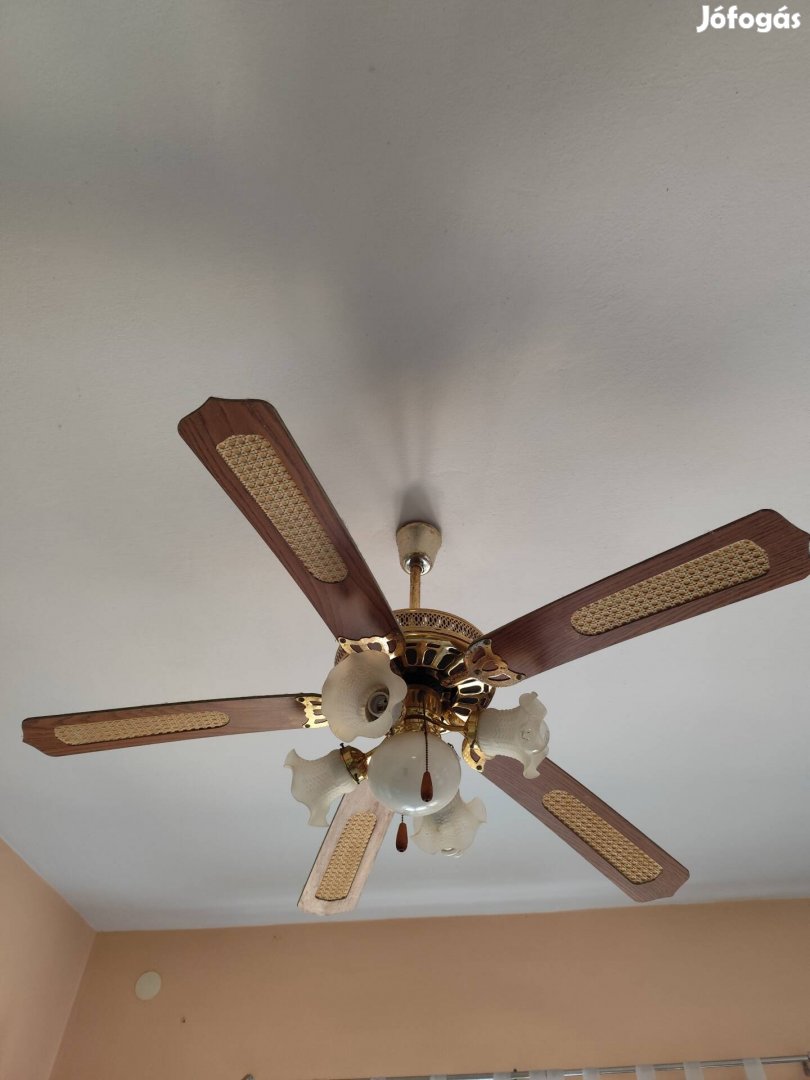 Mennyezeti lámpa ventilátor csillár pörgő 