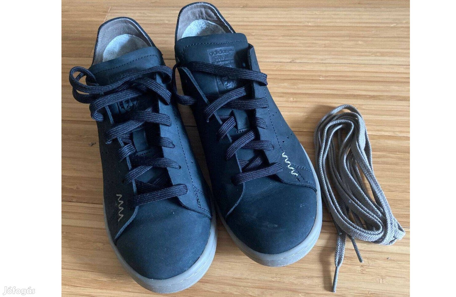 Menő Adidas női utcai cipő Stan Smith modell