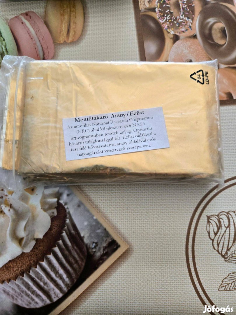 Mentőtakaró arany színű