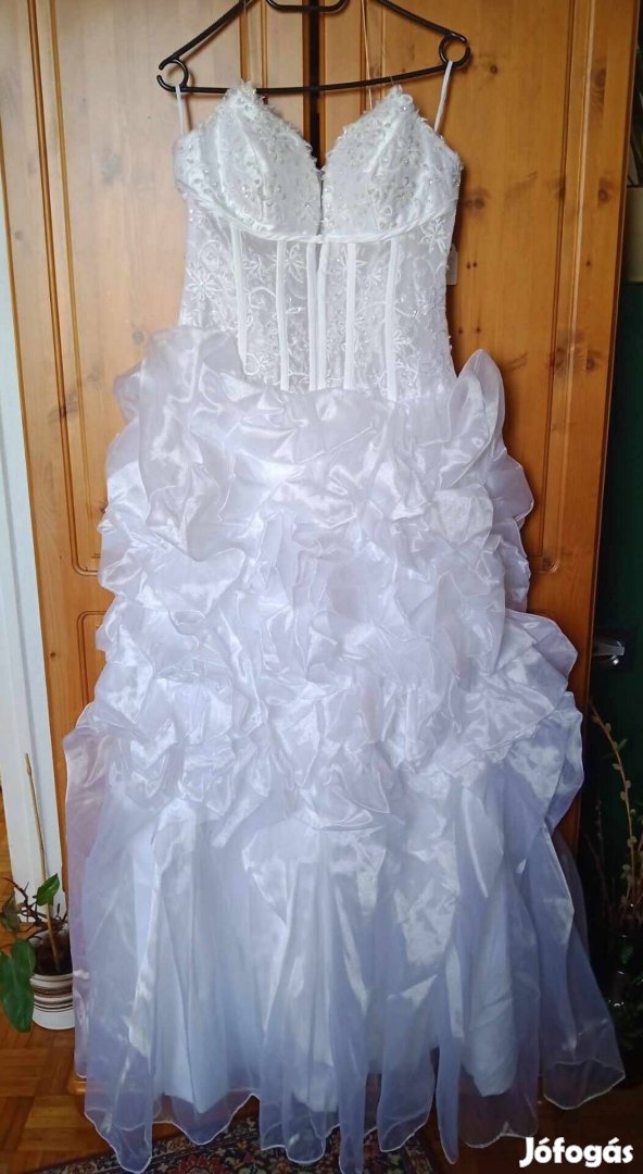 Menyasszonyi esküvői ruha új címkés 
