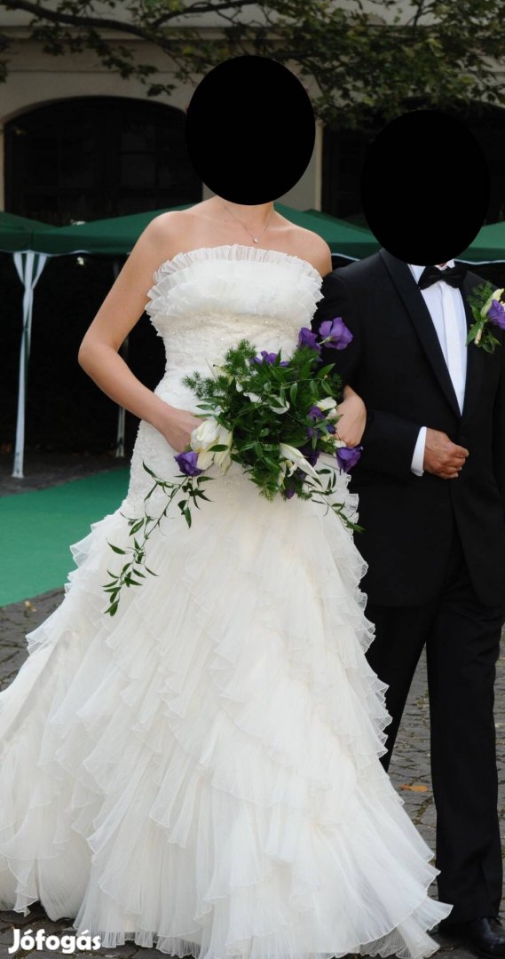 Menyasszonyi ruha 36-38-as méret, elefántcsontfehér, sellő fazonú