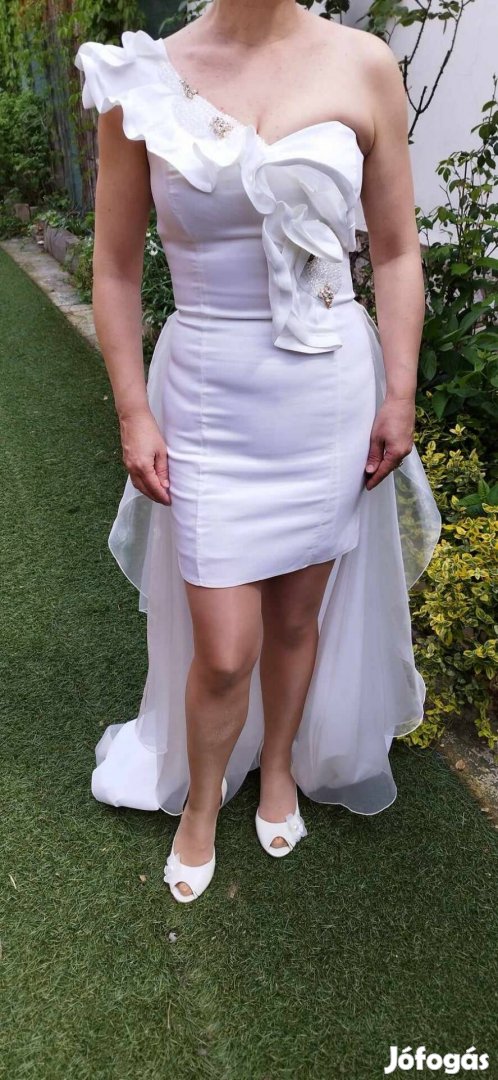 Menyasszonyi ruha S -es méret