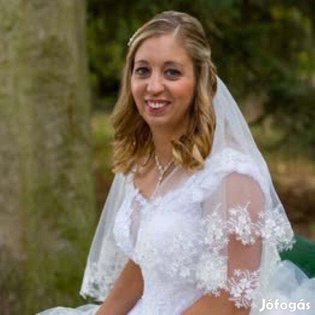 Menyasszonyiruha eladó
