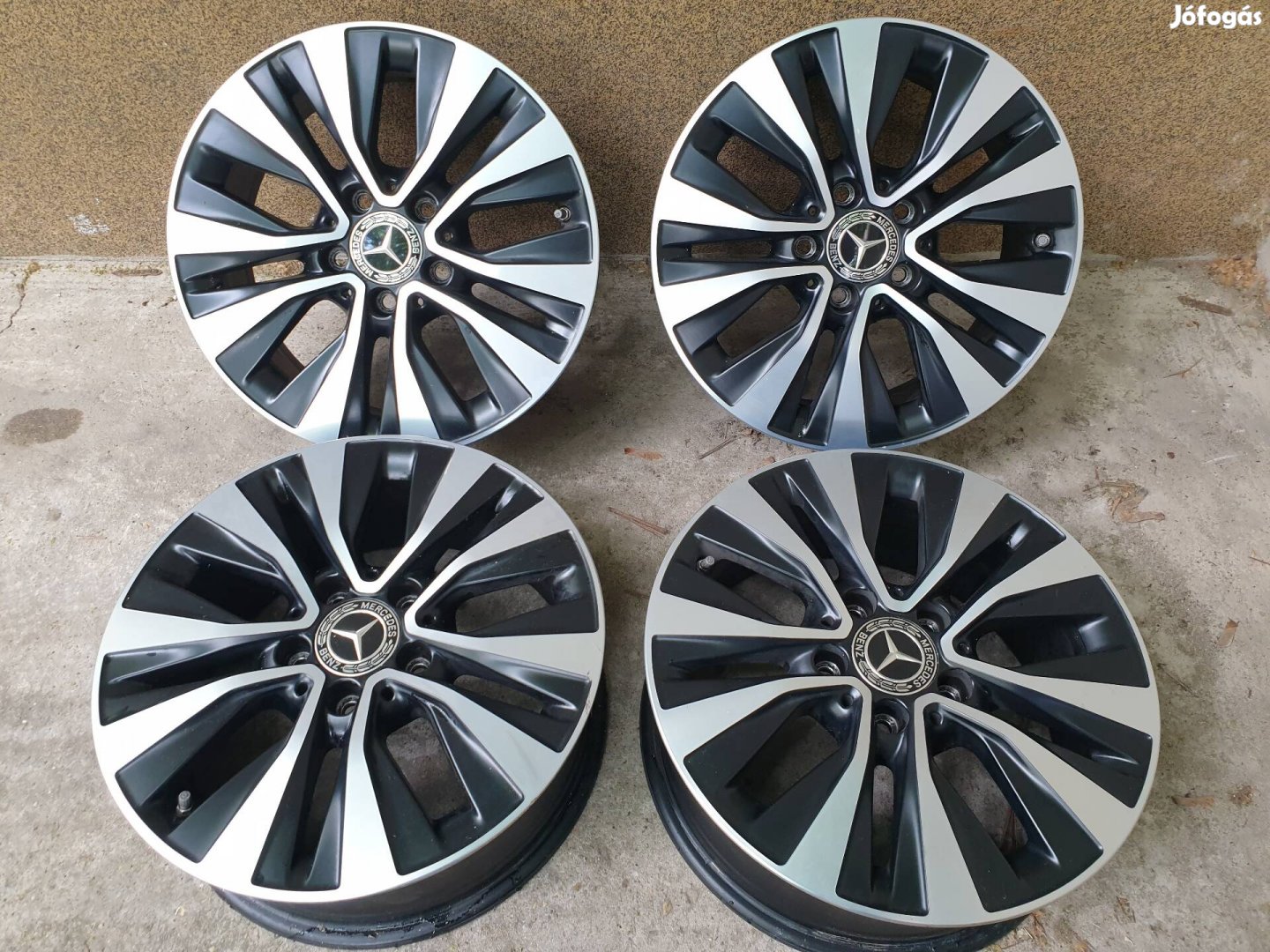 Mercedes 16" bicolor