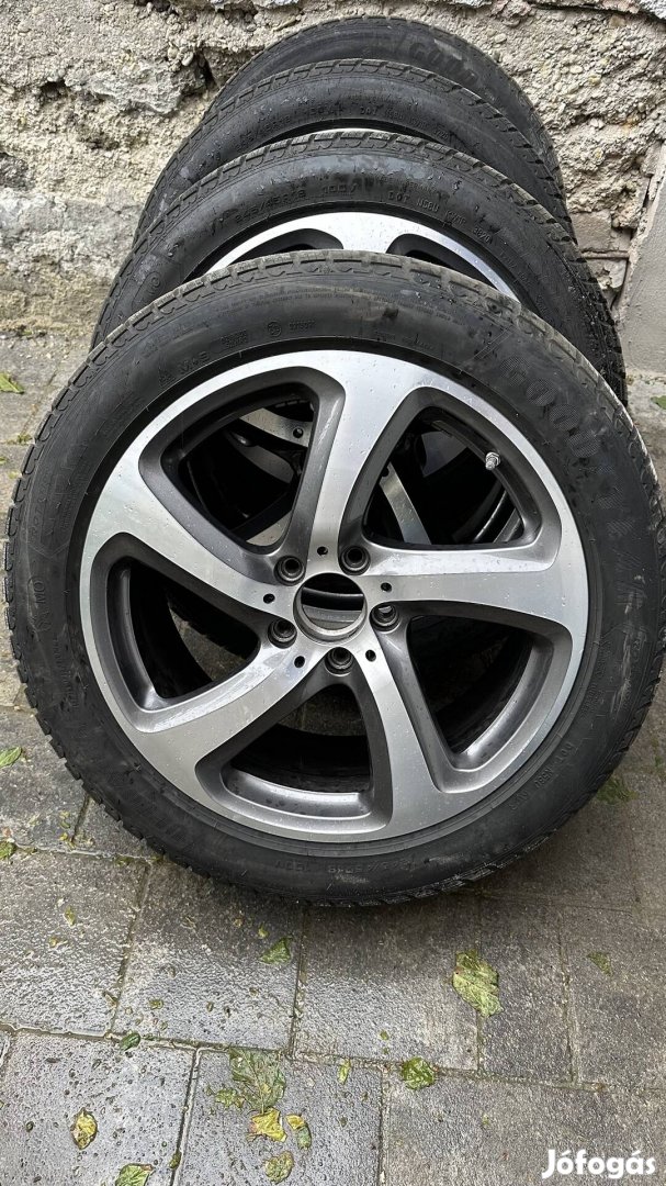 Mercedes 18-as gyári felni Goodyear Ultragrip téli 7.5 mm gumival