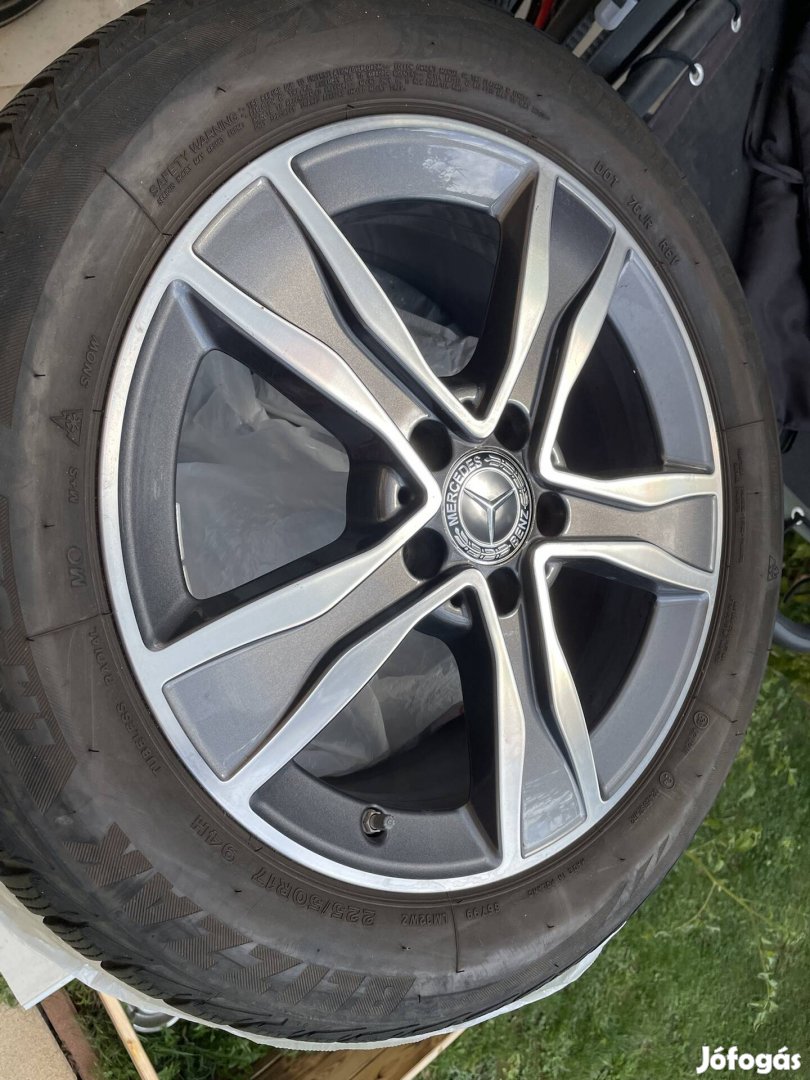 Mercedes 5x112 17" 225/50 r17 