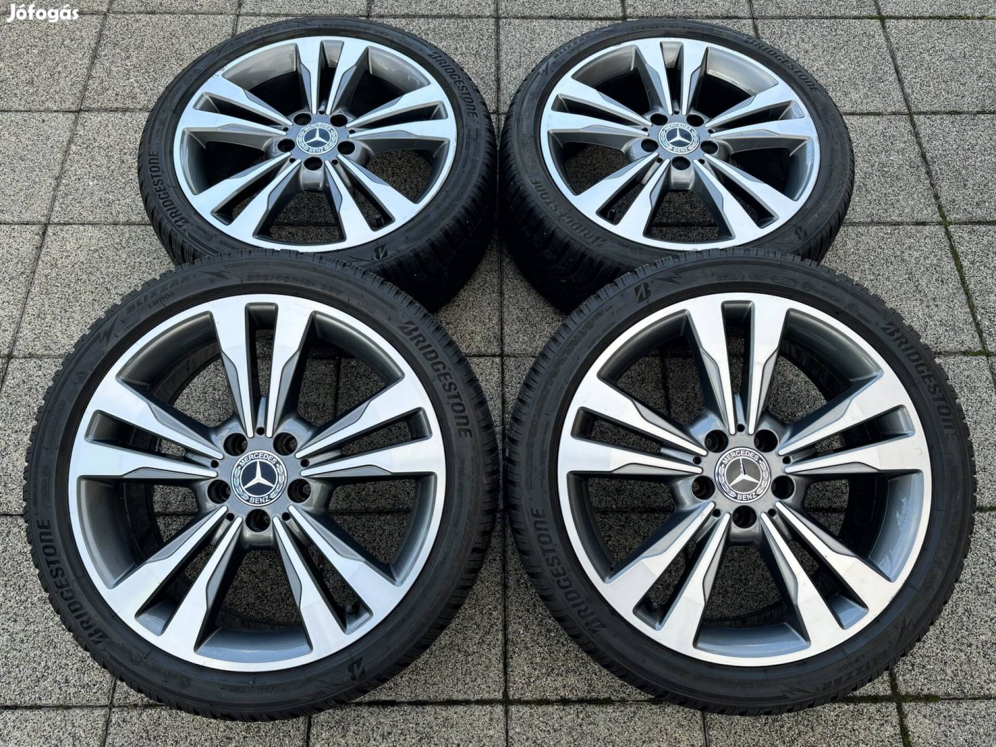 Mercedes 5x112 18" alufelni C CLA E A B osztály 235/40R18 18 felni