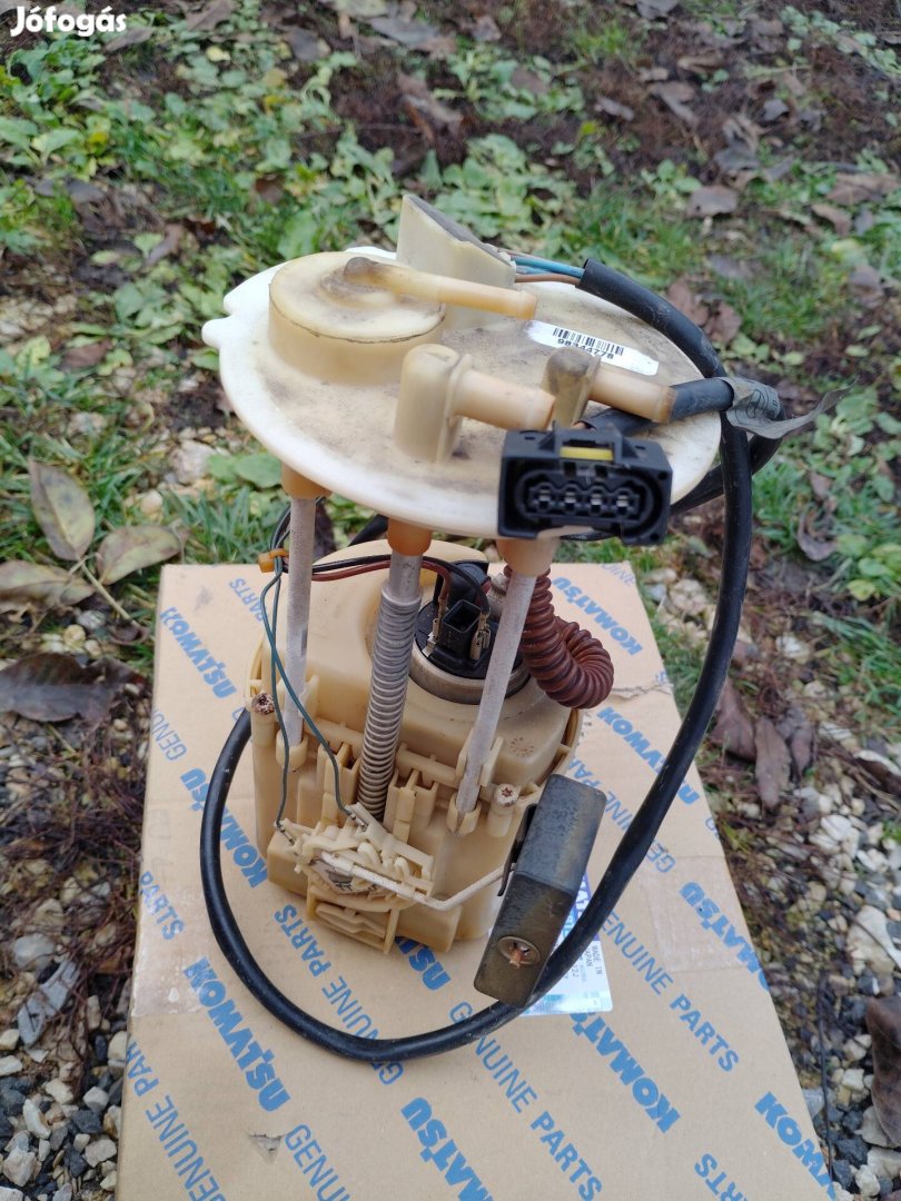 Mercedes A140 benzin szivattyút 