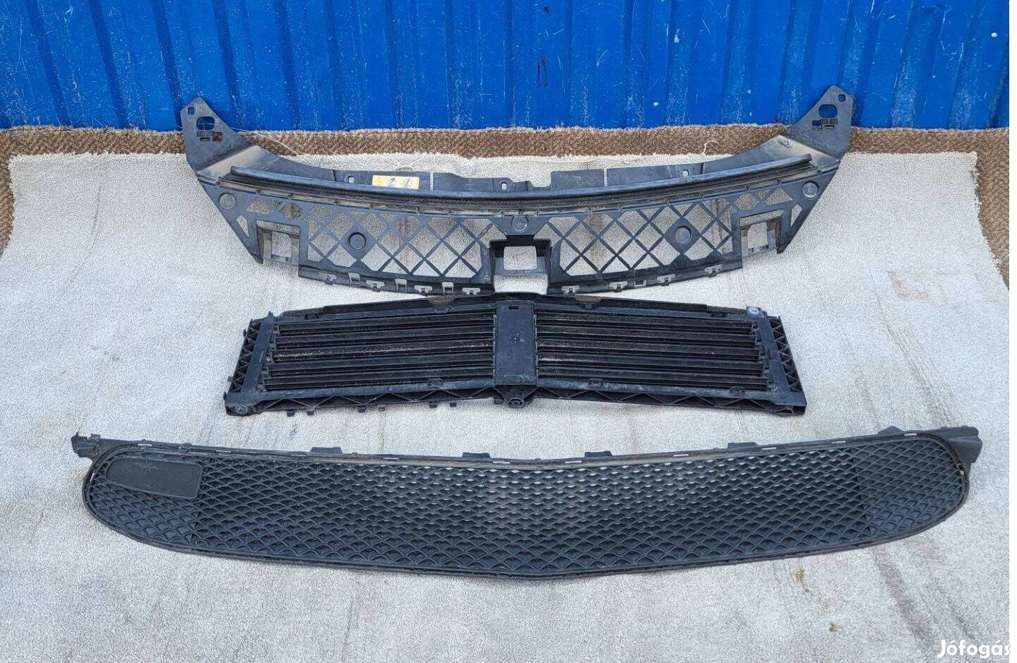 Mercedes A177 W177 gyári A1778850103 hűtőrács mögötti légzsalu rostély