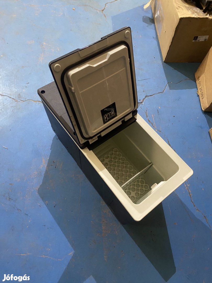 Mercedes ACTROS TGK kompresszoros hűtőláda A9608200306 9051 eladó