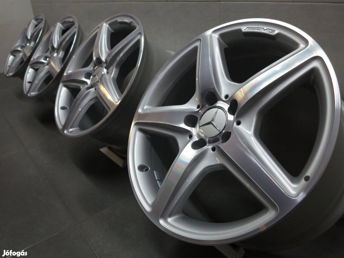 Mercedes AMG 18 coll eredeti gyári cikkszámos alufelni 5x112 felni 5e