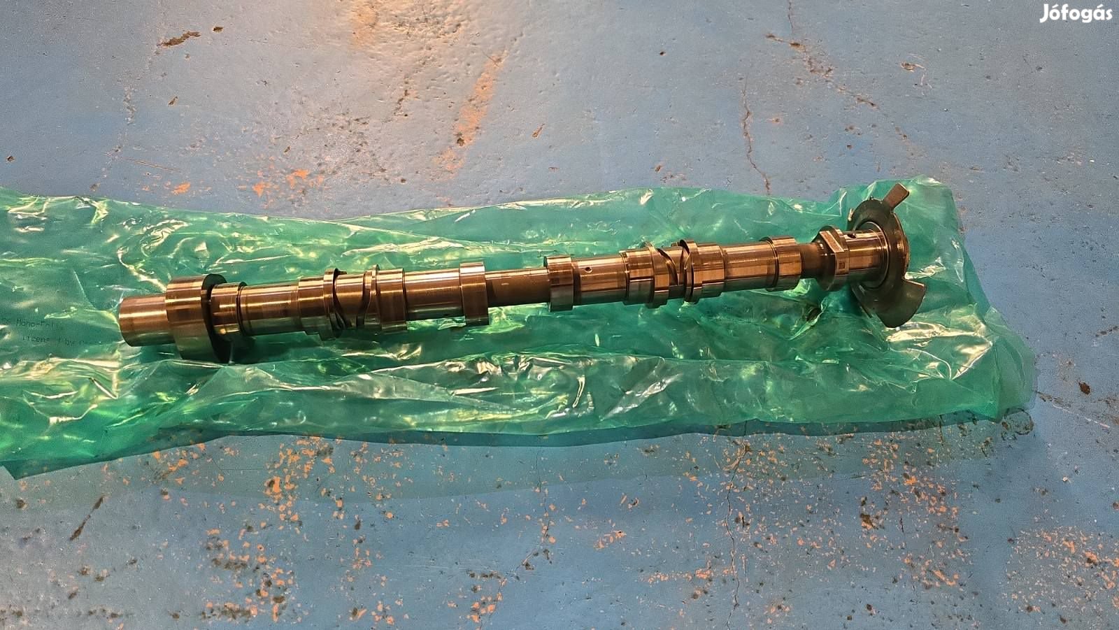 Mercedes AMG V8 M177 bal oldali vezérműtengely - A1770500500