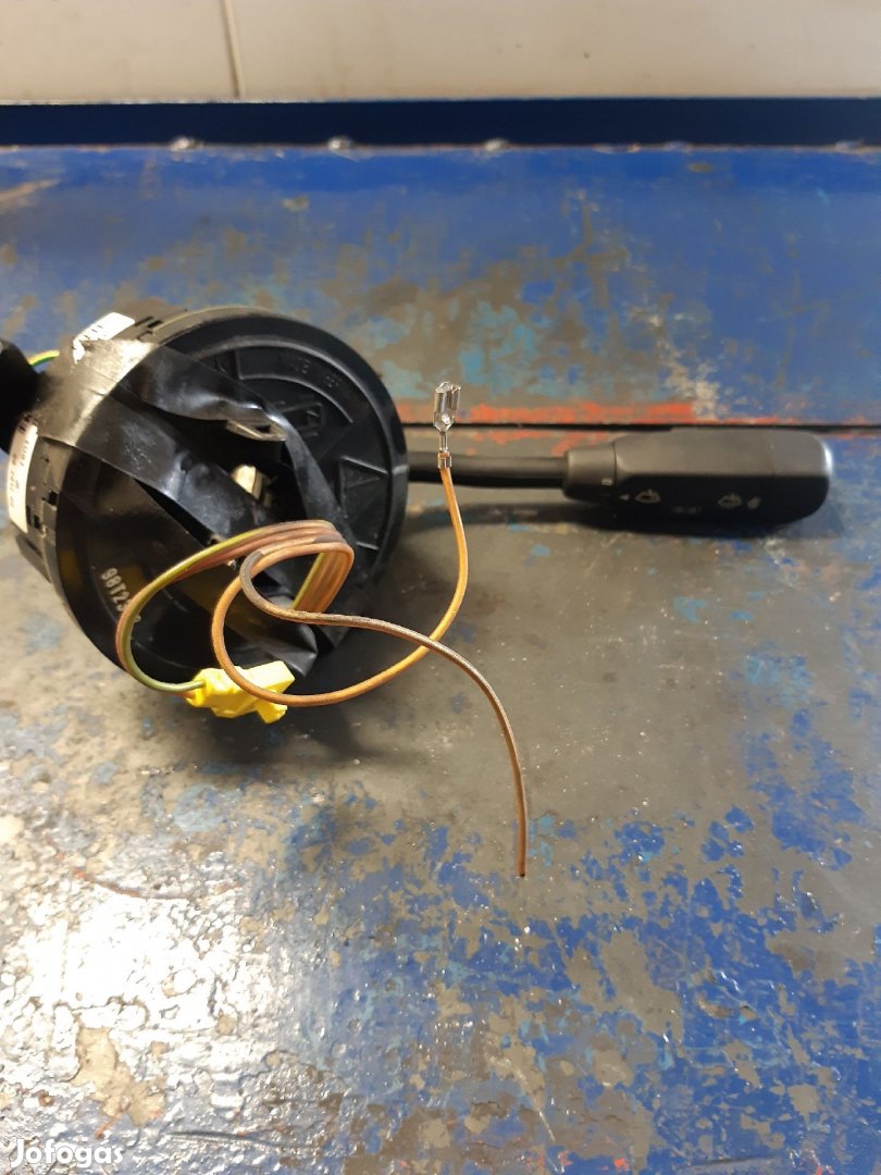 Mercedes A 160 Bajuszkapcsoló Légzsák Átvezető Szalag