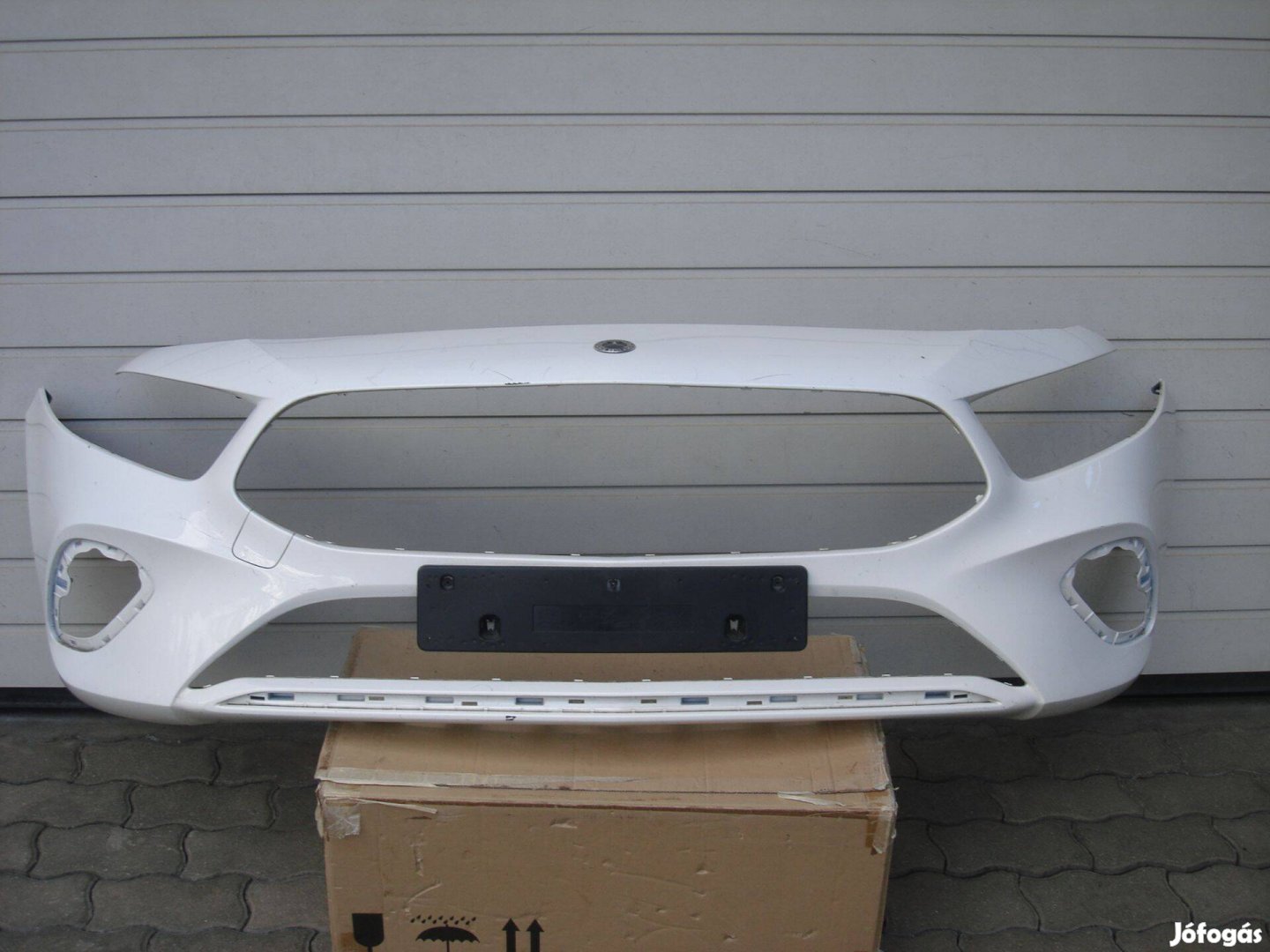 Mercedes A-Classe W177 Facelift radaros első lökhárító A1778851905 202