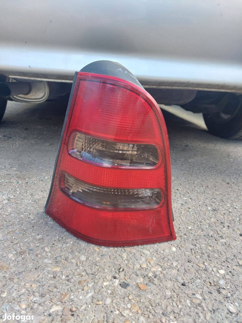 Mercedes A W168 hátsólámpa
