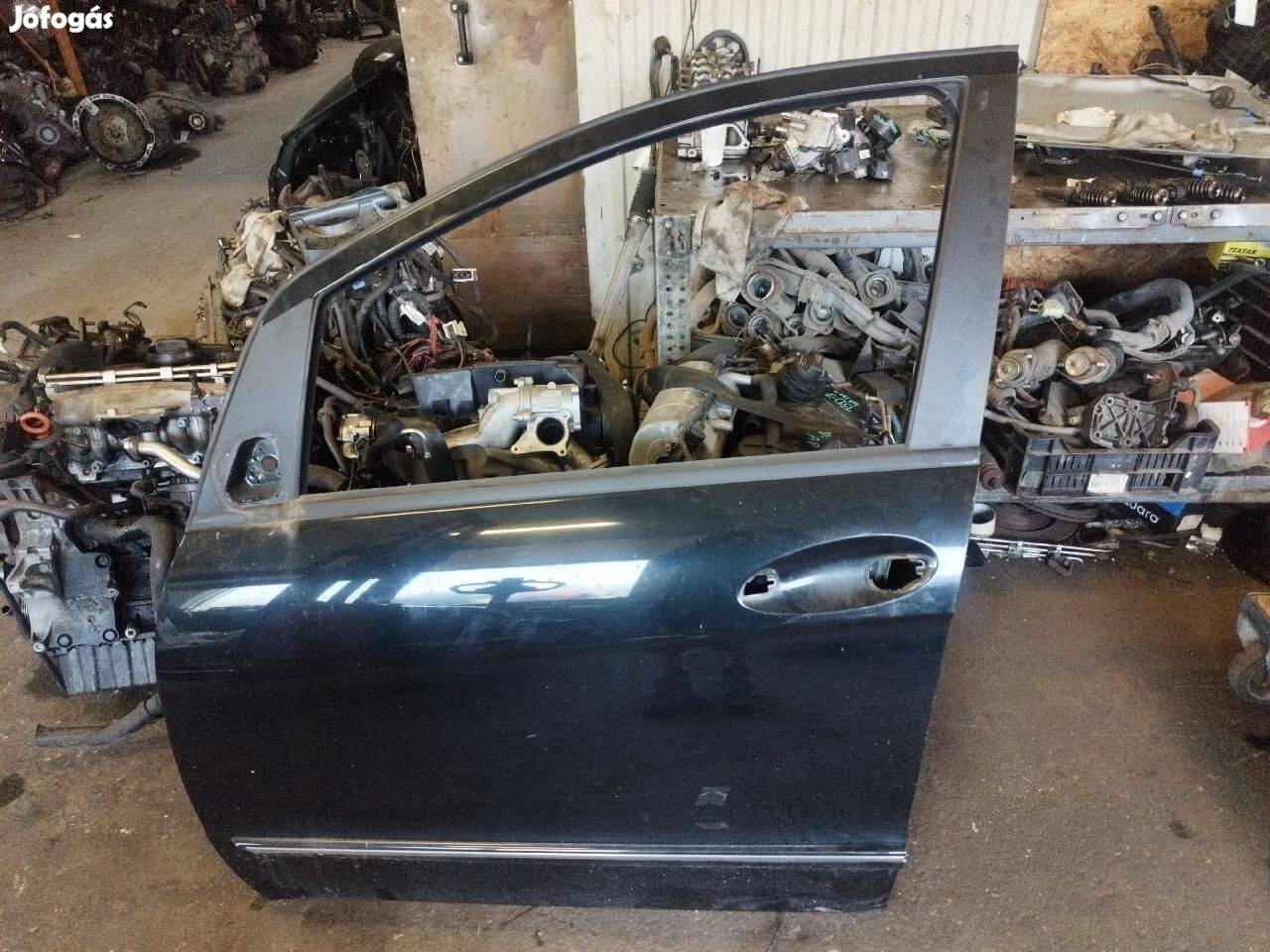 Mercedes A w169 bal első ajtó üresen