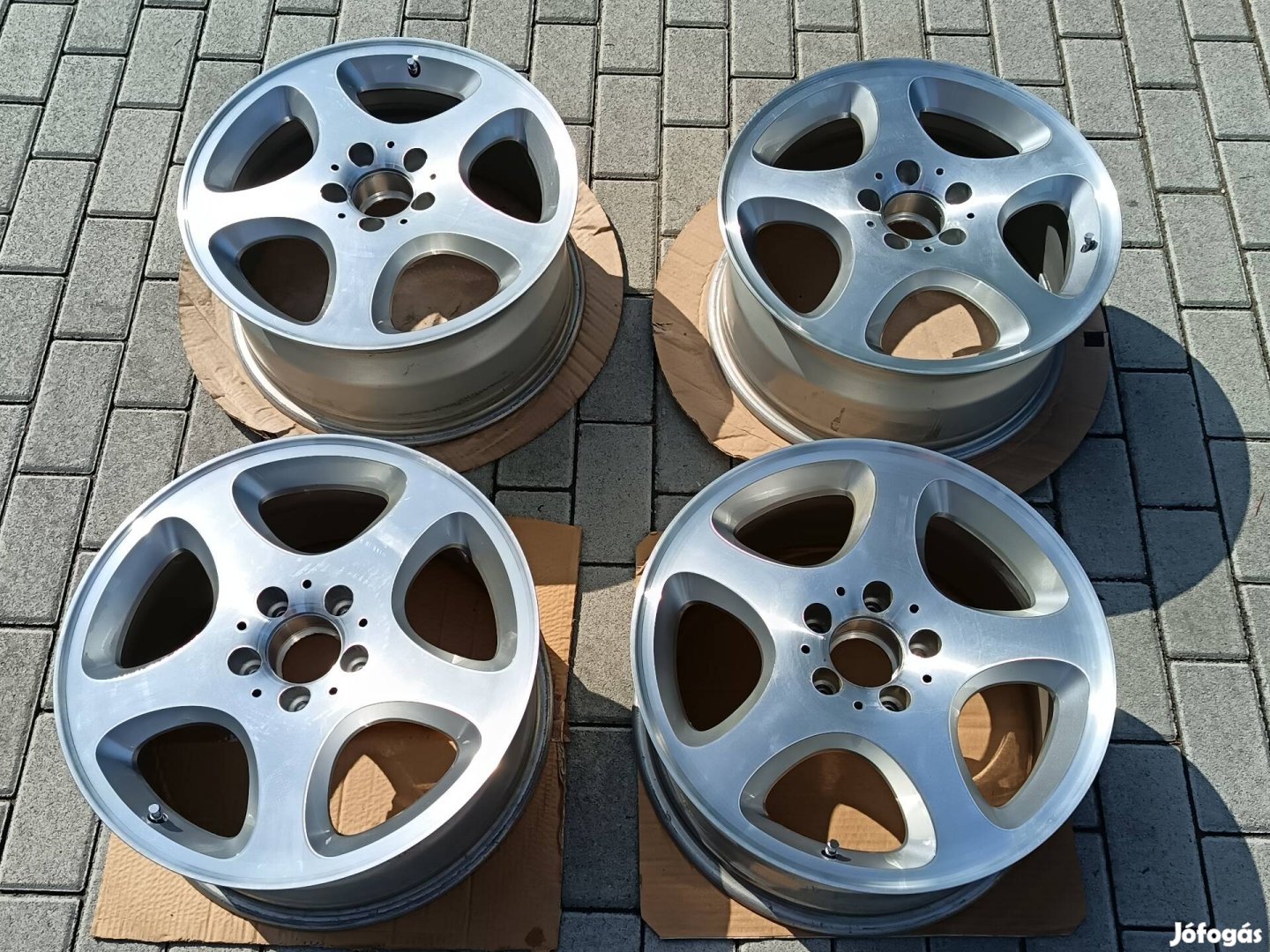 Mercedes Alufelni 8x17 ET37 W210 W202 W203 W124 A2104011002