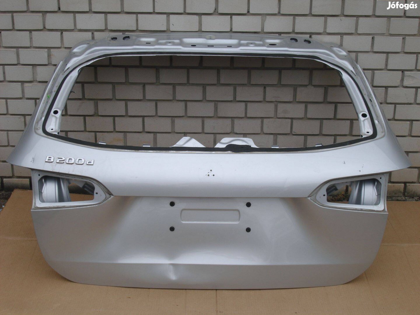 Mercedes B-Classe W247 Csomagtér ajtó A2477423900 2019-től