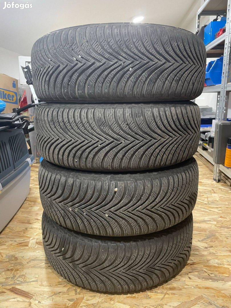 Mercedes B W245 Michelin téli gumi 205/55 R16 szett lemezfelnivel