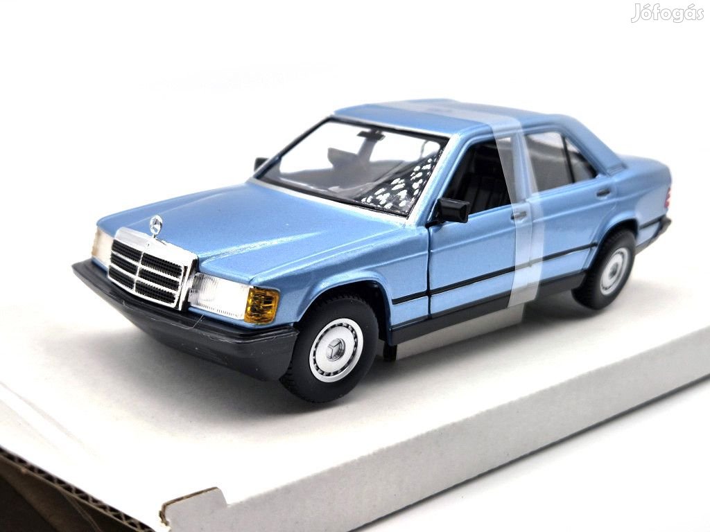 Mercedes Benz 190E (1984) - kék -  Bburago - 1:24