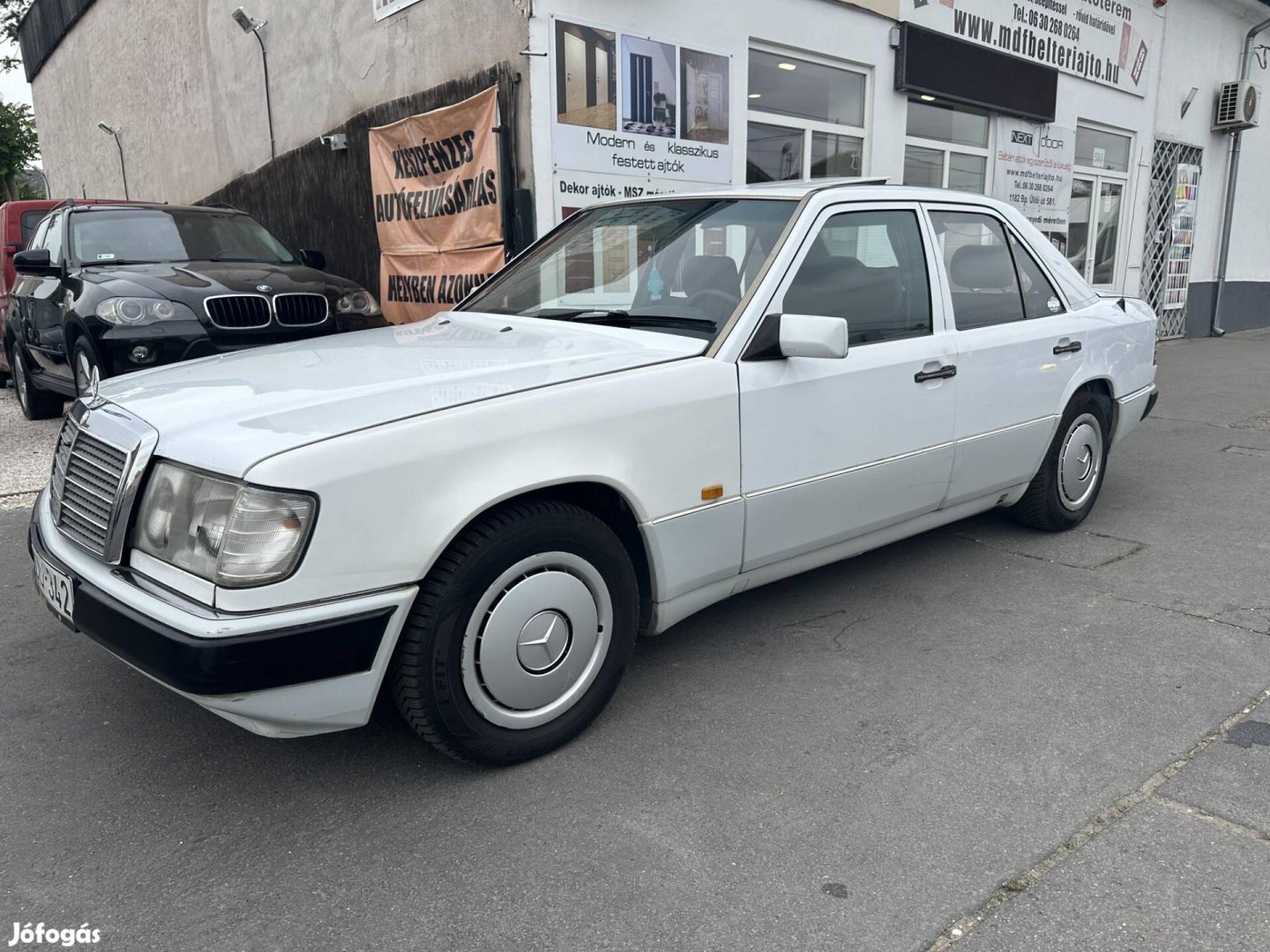 Mercedes-Benz 200 D