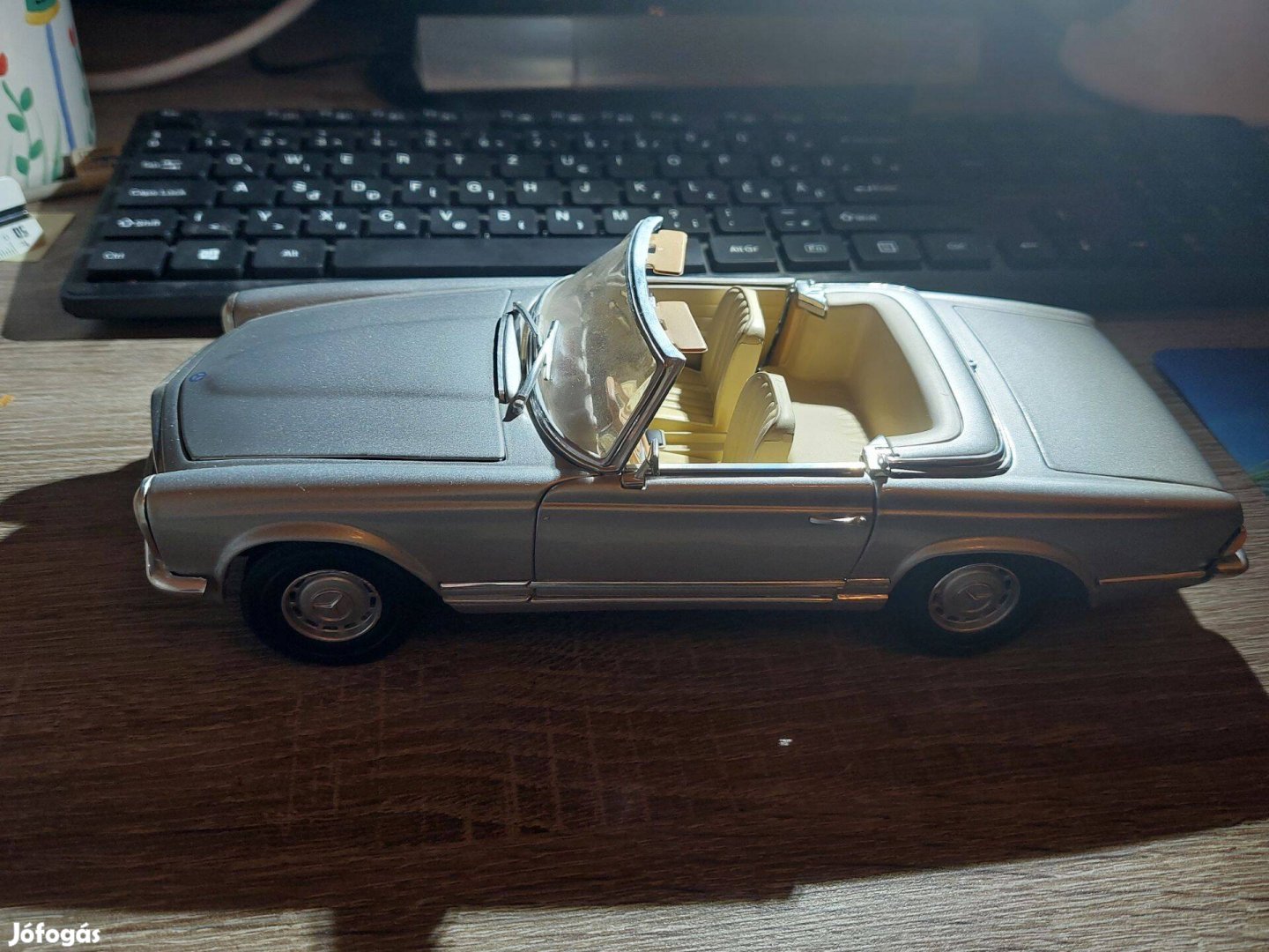 Mercedes Benz 280 SL Anso 1:18