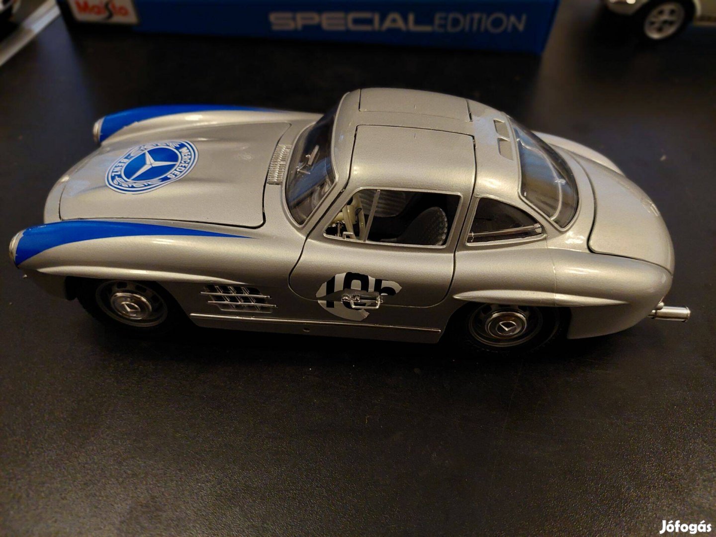 Mercedes Benz 300Sl 1:18 Burago