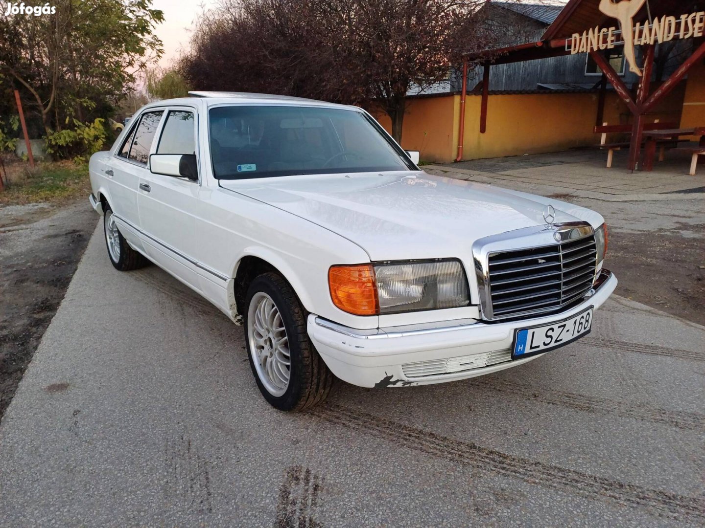 Mercedes-Benz 300 SE Autóbeszámitás