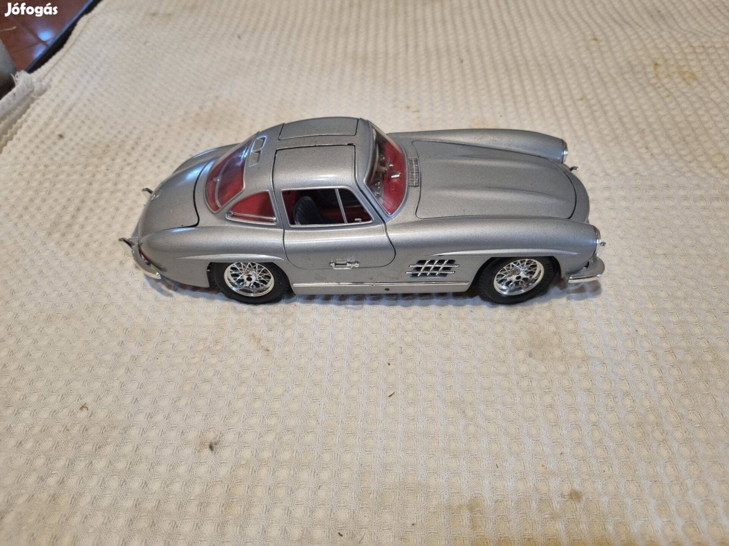 Mercedes Benz 300 SL 1954 1:18 Modellautó