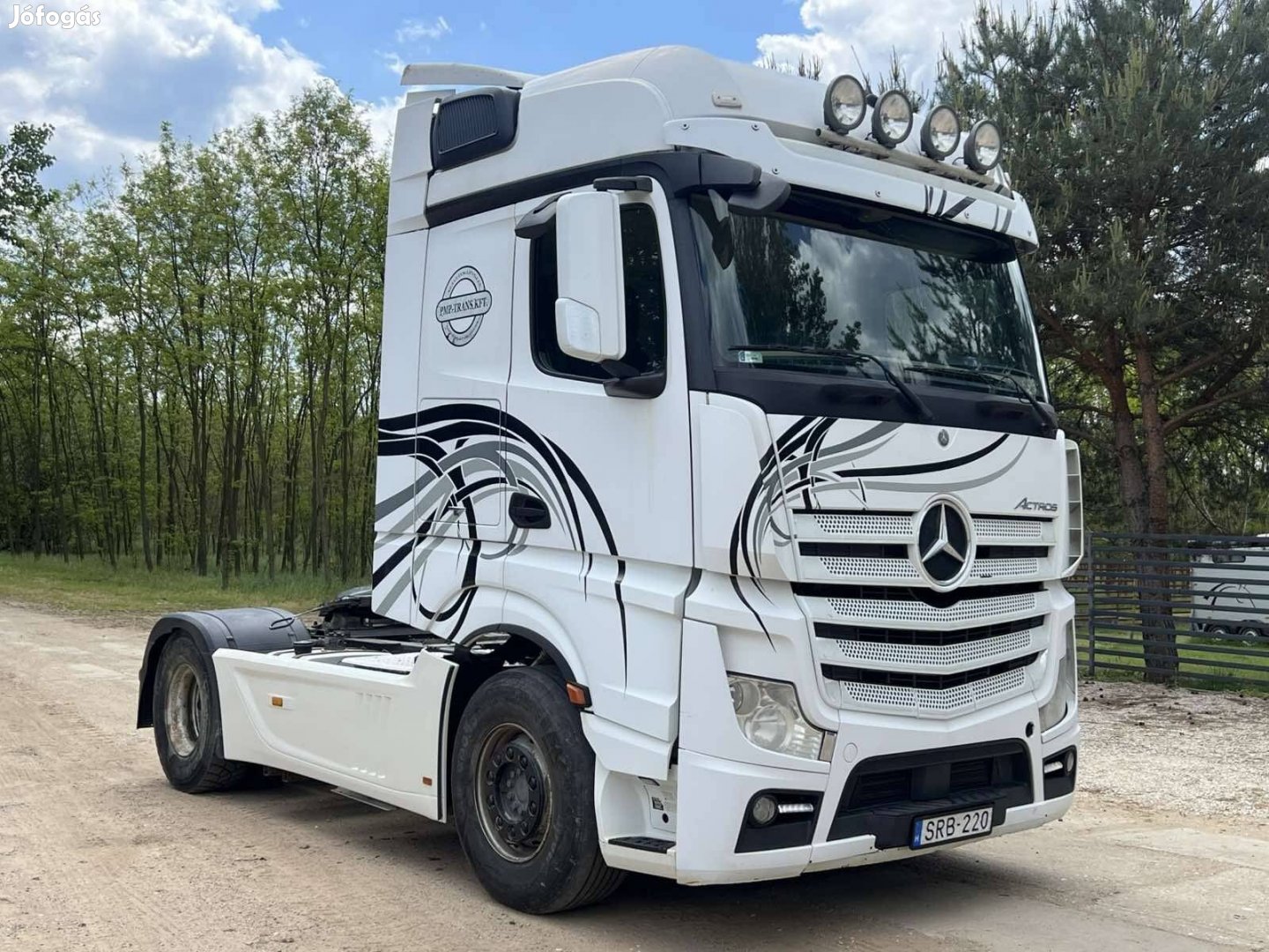 Mercedes-Benz 963-4-A Actros nyergesvontató