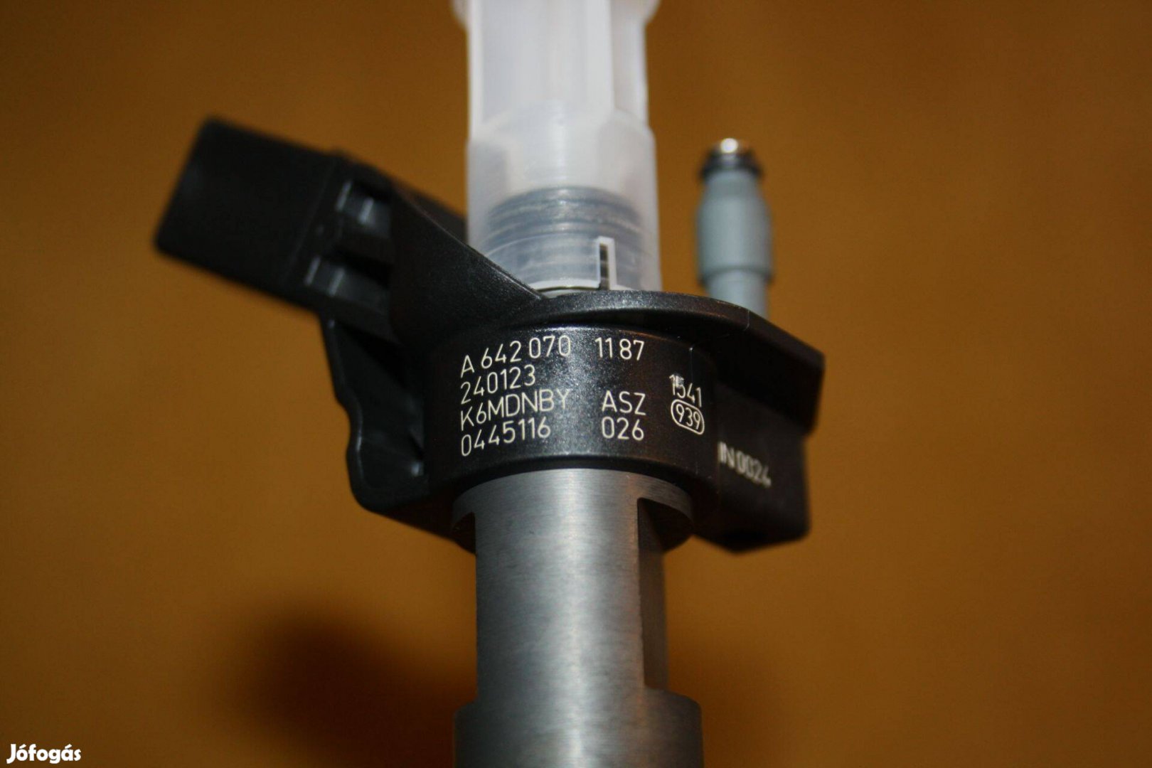 Mercedes-Benz A6420701187 Porlasztó 0445116026