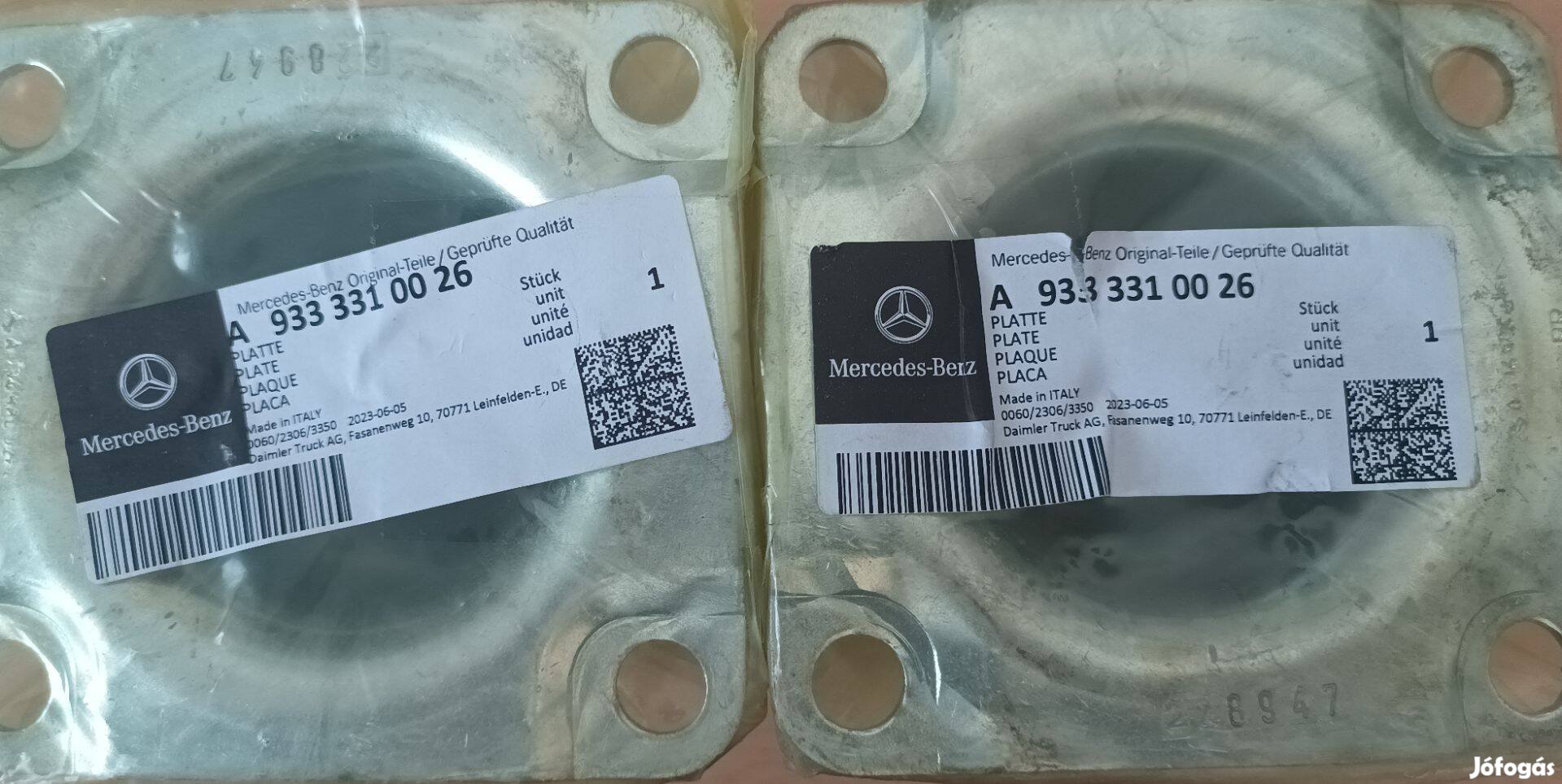 Mercedes-Benz A933 331 00 26 szett (2 db)