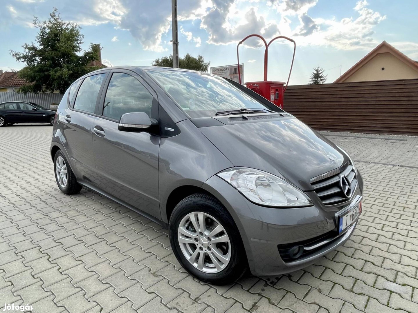 Mercedes-Benz A 160 Blueefficiency Elegance EUR...