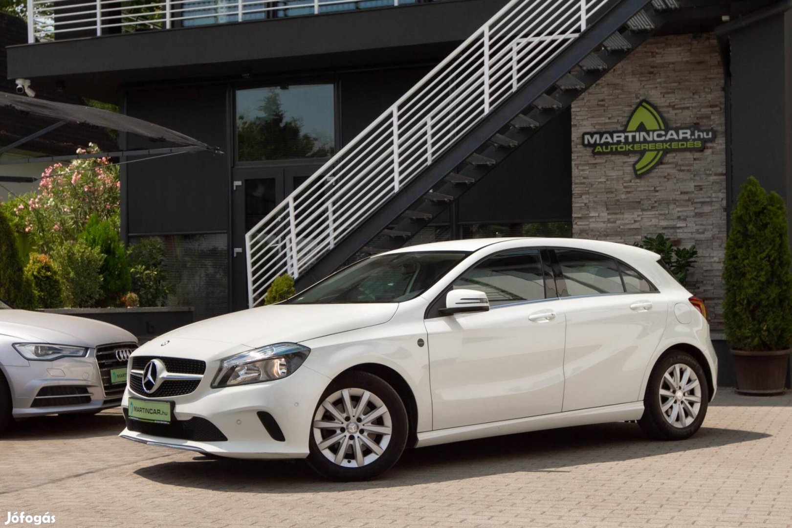 Mercedes-Benz A 180 Calcite White +Eredeti Magy...