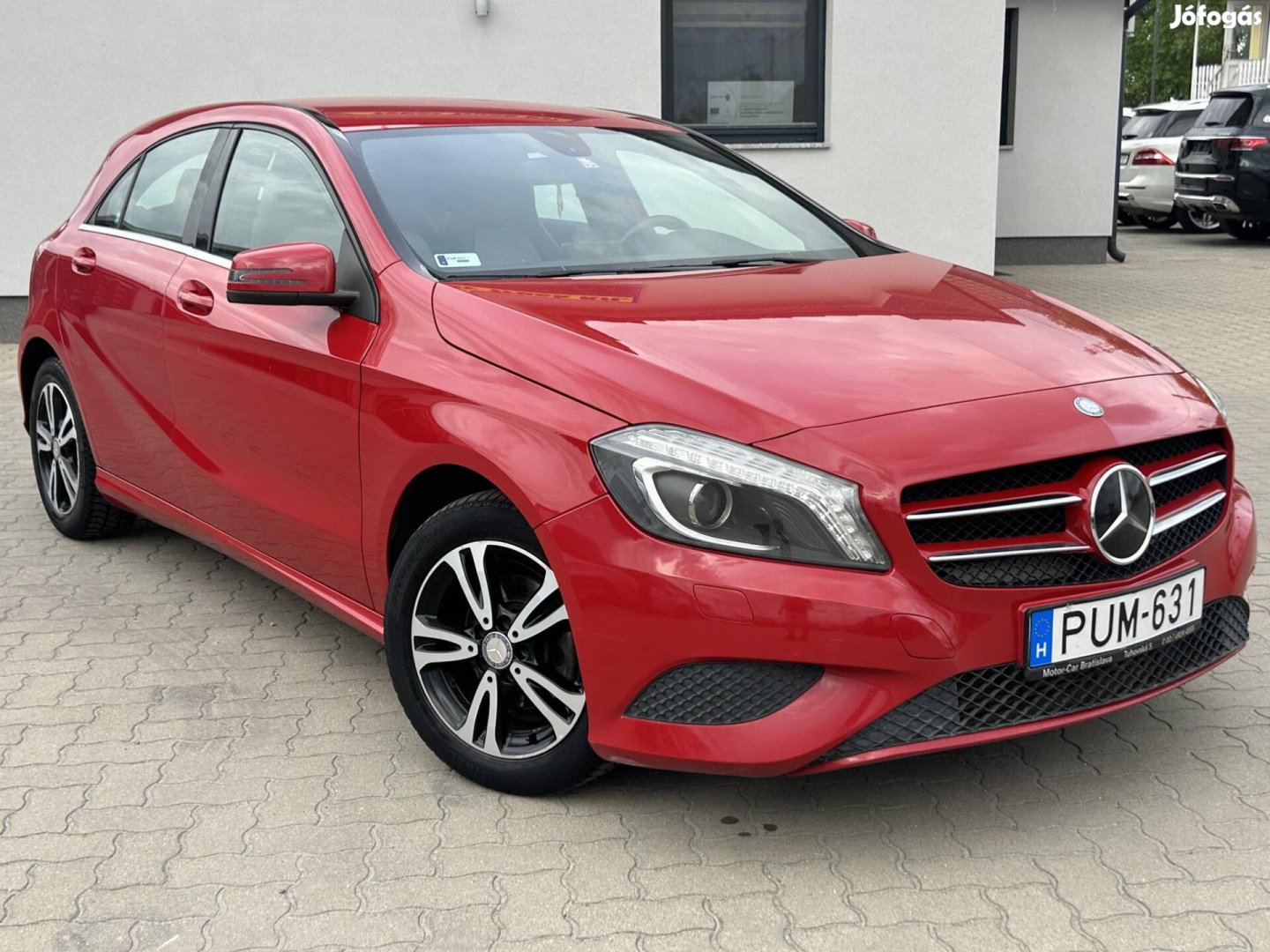 Mercedes-Benz A 180 (Blueefficiency) Style 7G-DCT