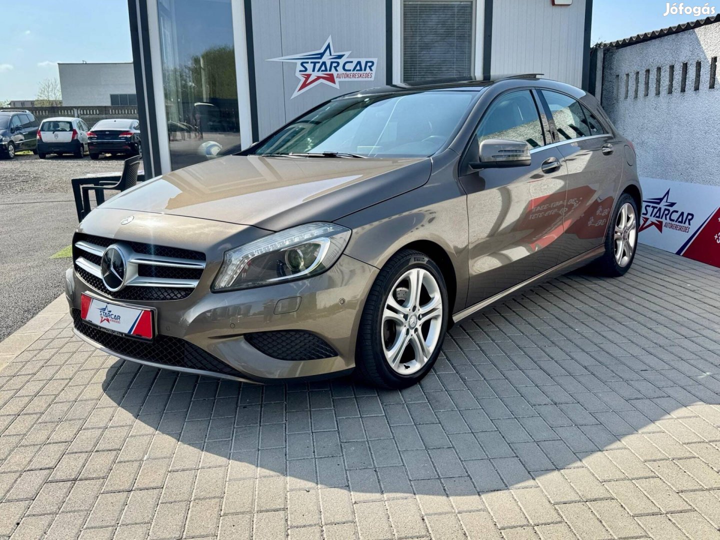 Mercedes-Benz A 180 (Blueefficiency) Urban 7G-D...