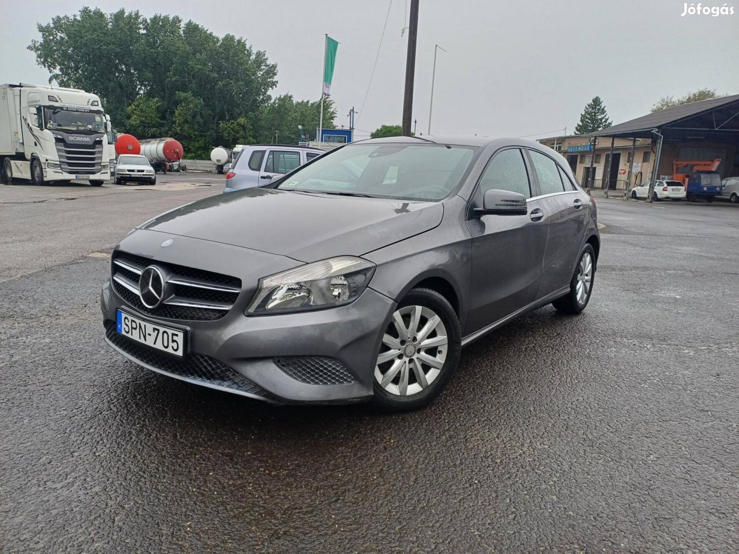Mercedes-Benz A 180 (Blueefficiency) Urban Autó...