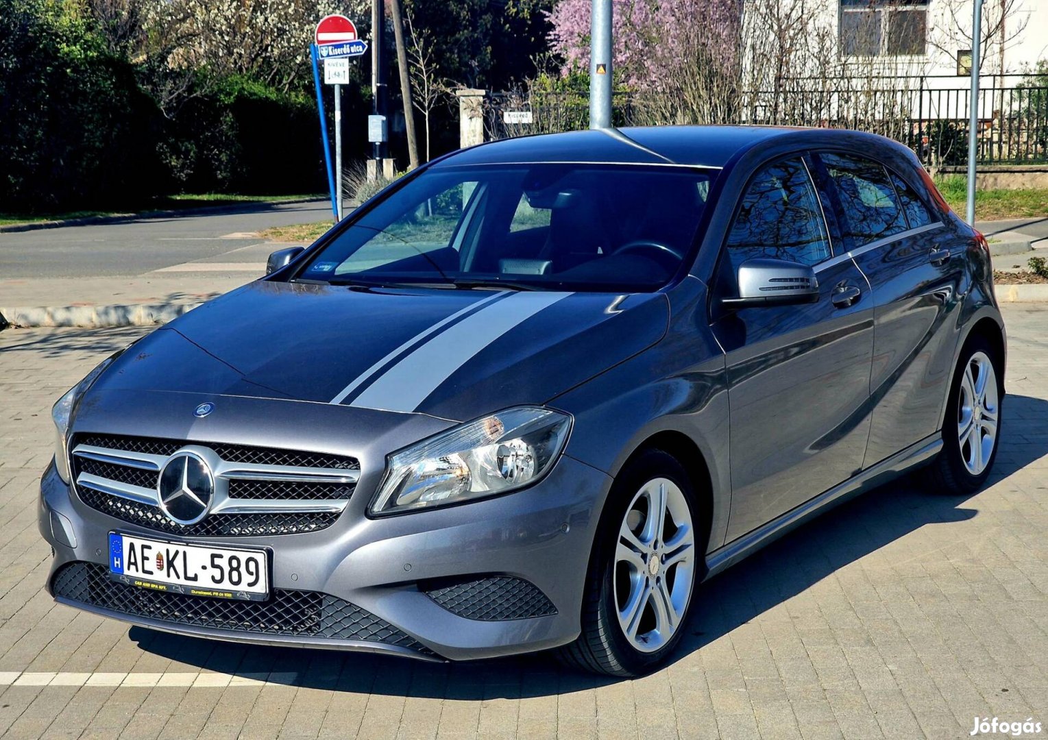 Mercedes-Benz A 200 CDI Urban 7G-DCT Navi-Félbő...