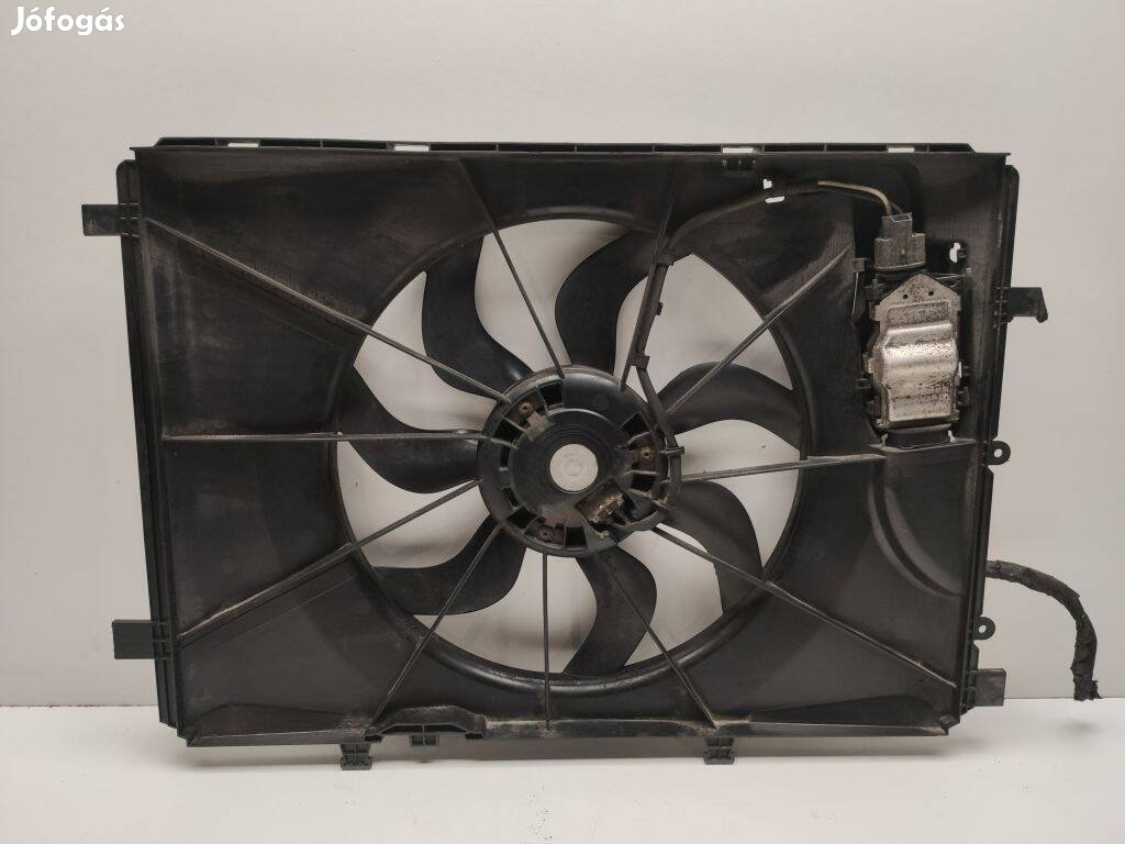 Mercedes Benz A-Osztály 176 Hűtőventilátor A2465000093