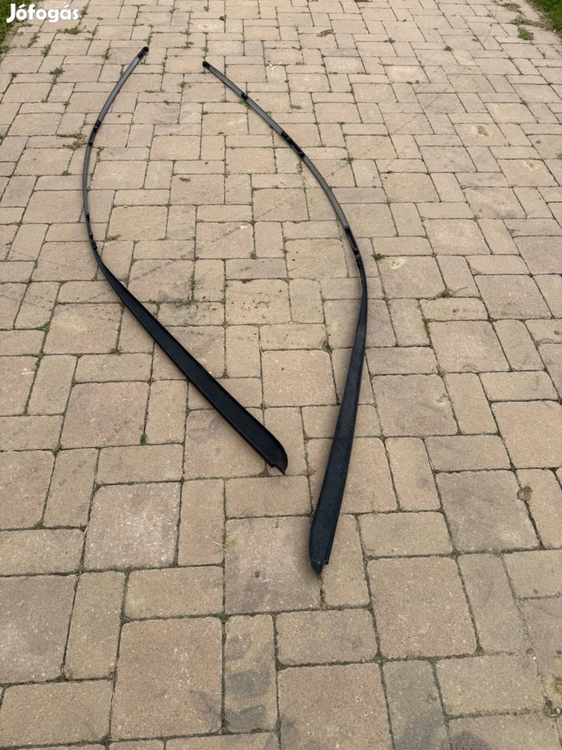 Mercedes Benz A osztály W169 tetőléc
