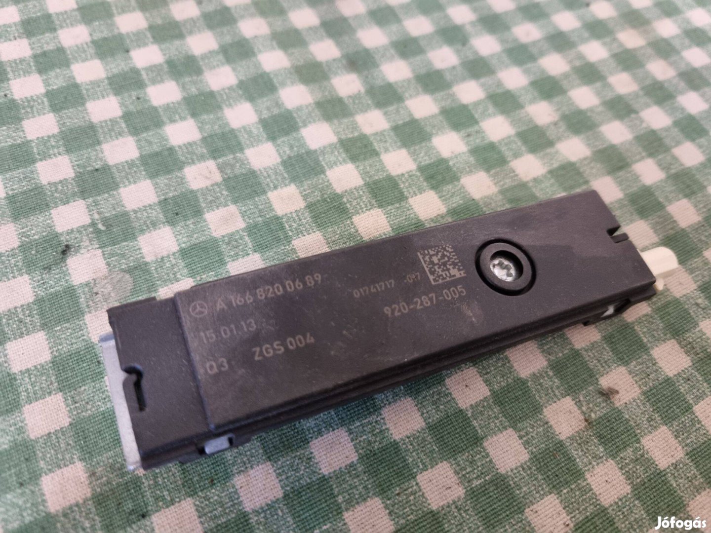 Mercedes Benz Antennaerősító A1668200689