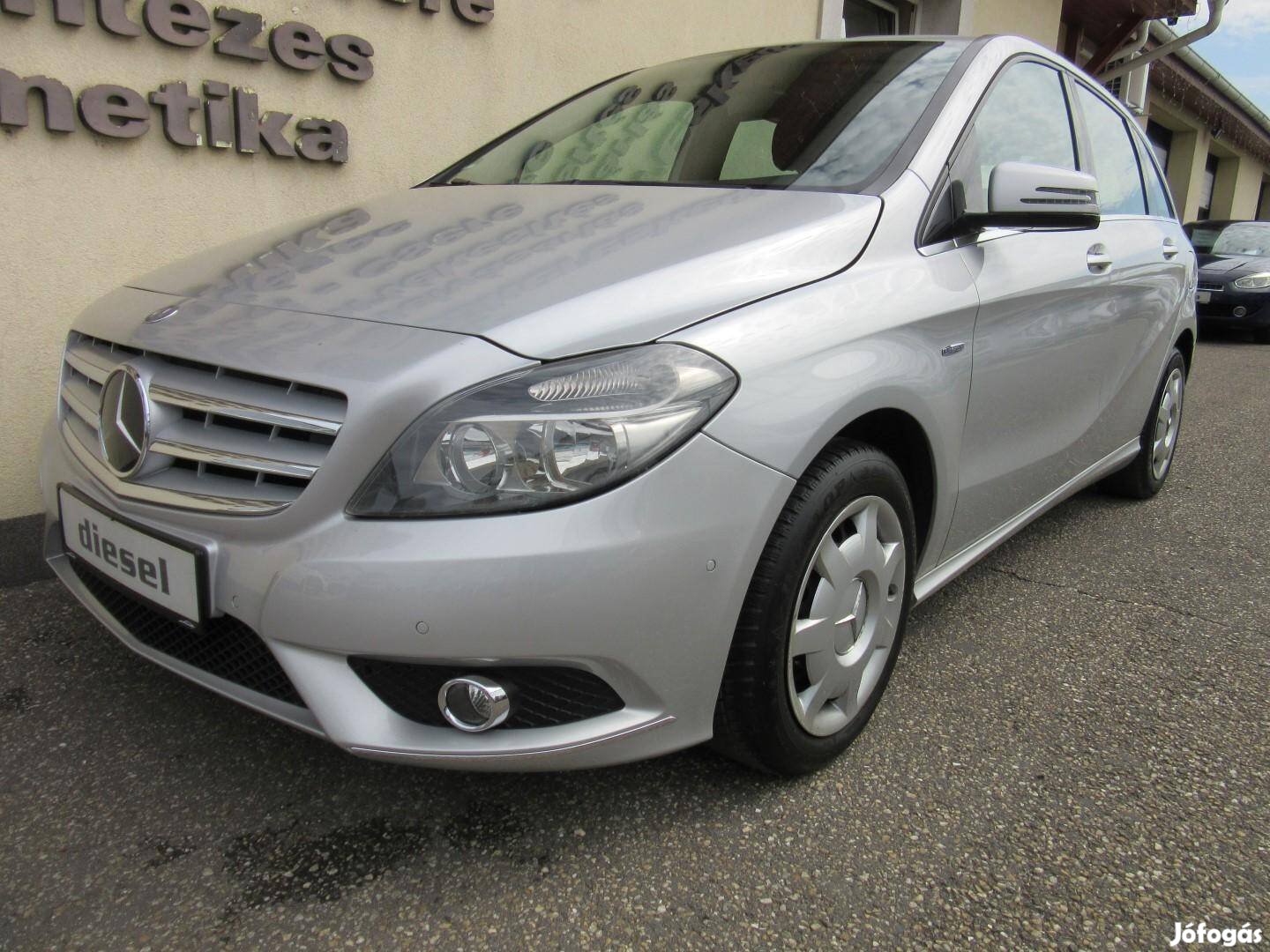 Mercedes-Benz B 180 CDI Blueefficiency Navi. Di...