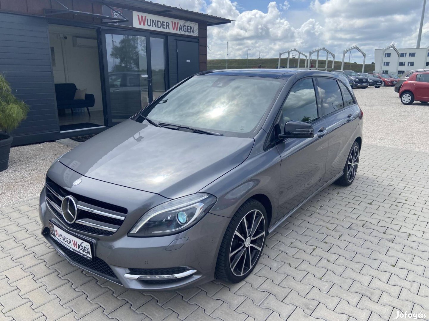 Mercedes-Benz B 200 CDI Blueefficiency (Automat...