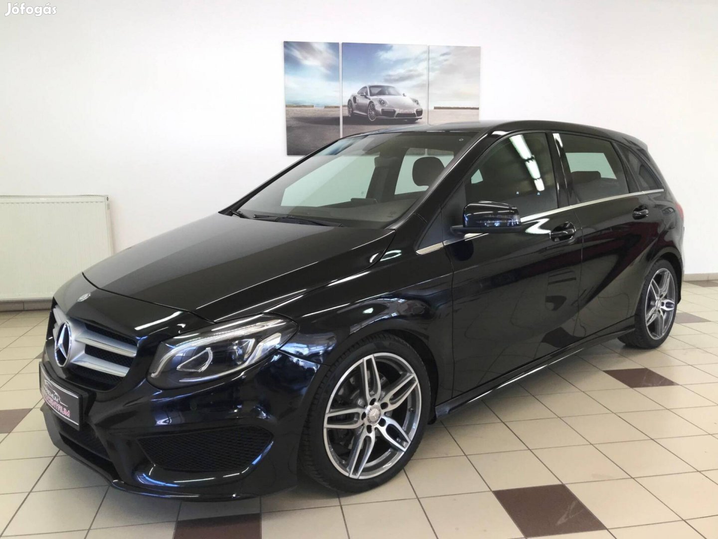 Mercedes-Benz B 220 4Matic AMG Line 7G-DCT Auto...