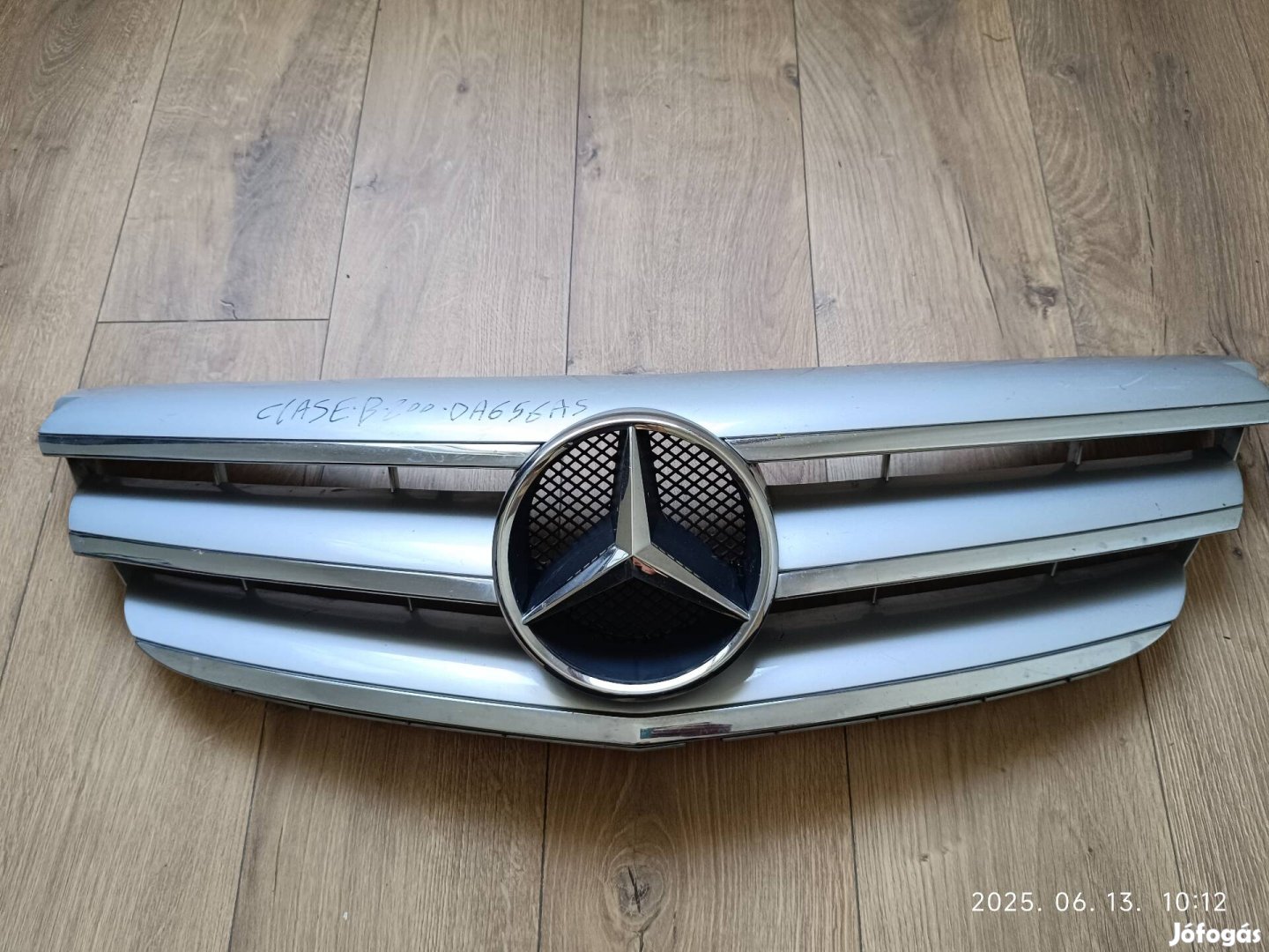 Mercedes-Benz B-Class hűtőrács 