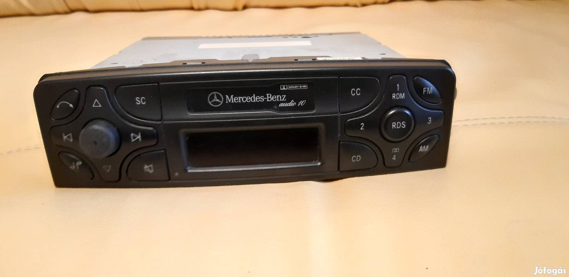 Mercedes-Benz Becker rádió , autórádió, nem kér kódot