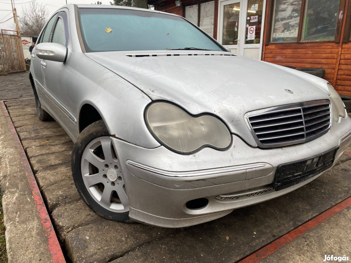 Mercedes-Benz C200 (2000) 2.2CDI 611962 Alkatrészek #M1960