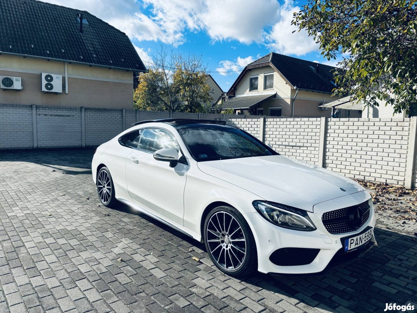 Mercedes-Benz C220