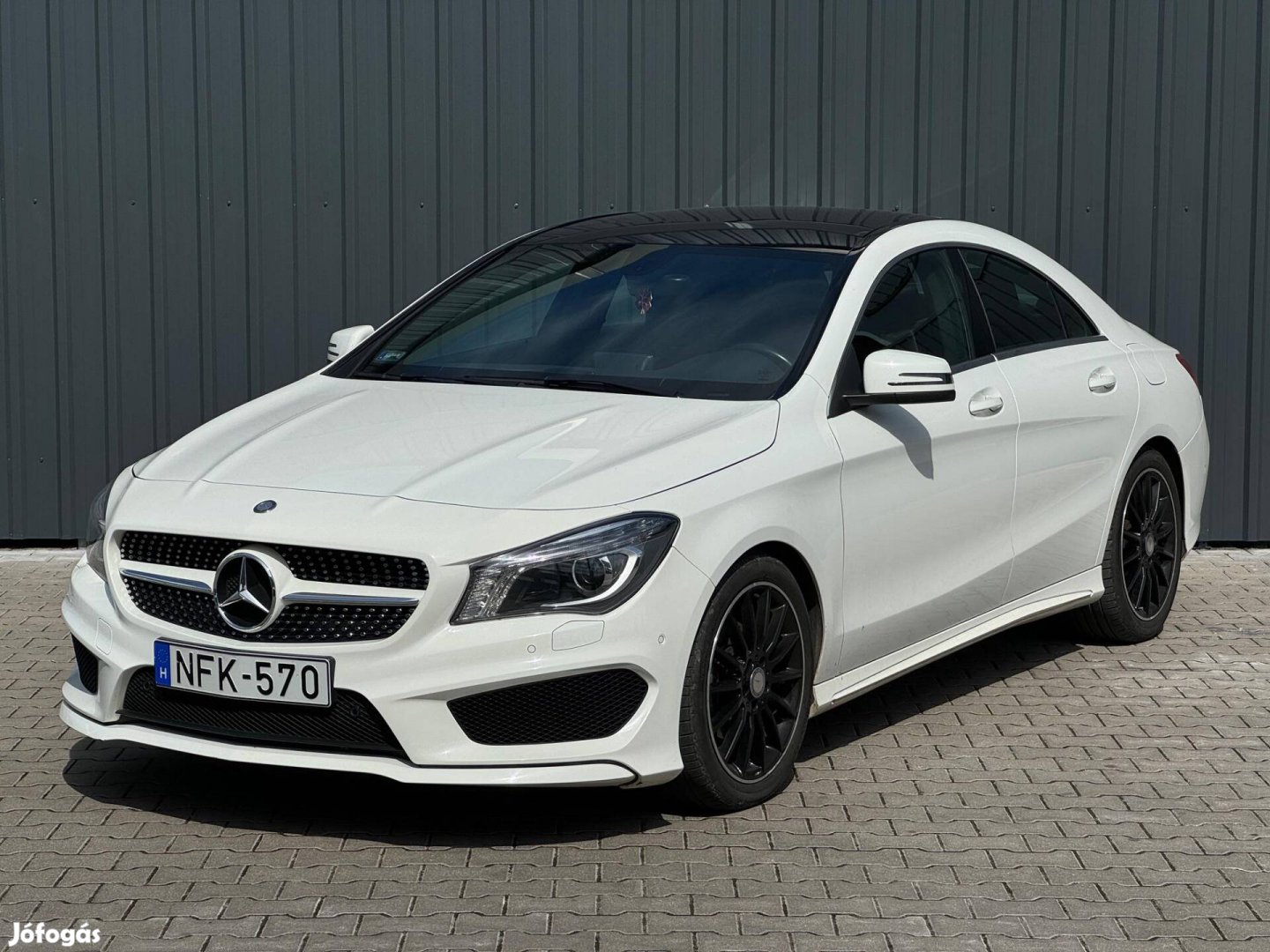 Mercedes-Benz CLA 180 AMG Sport Újszerű + Csak...