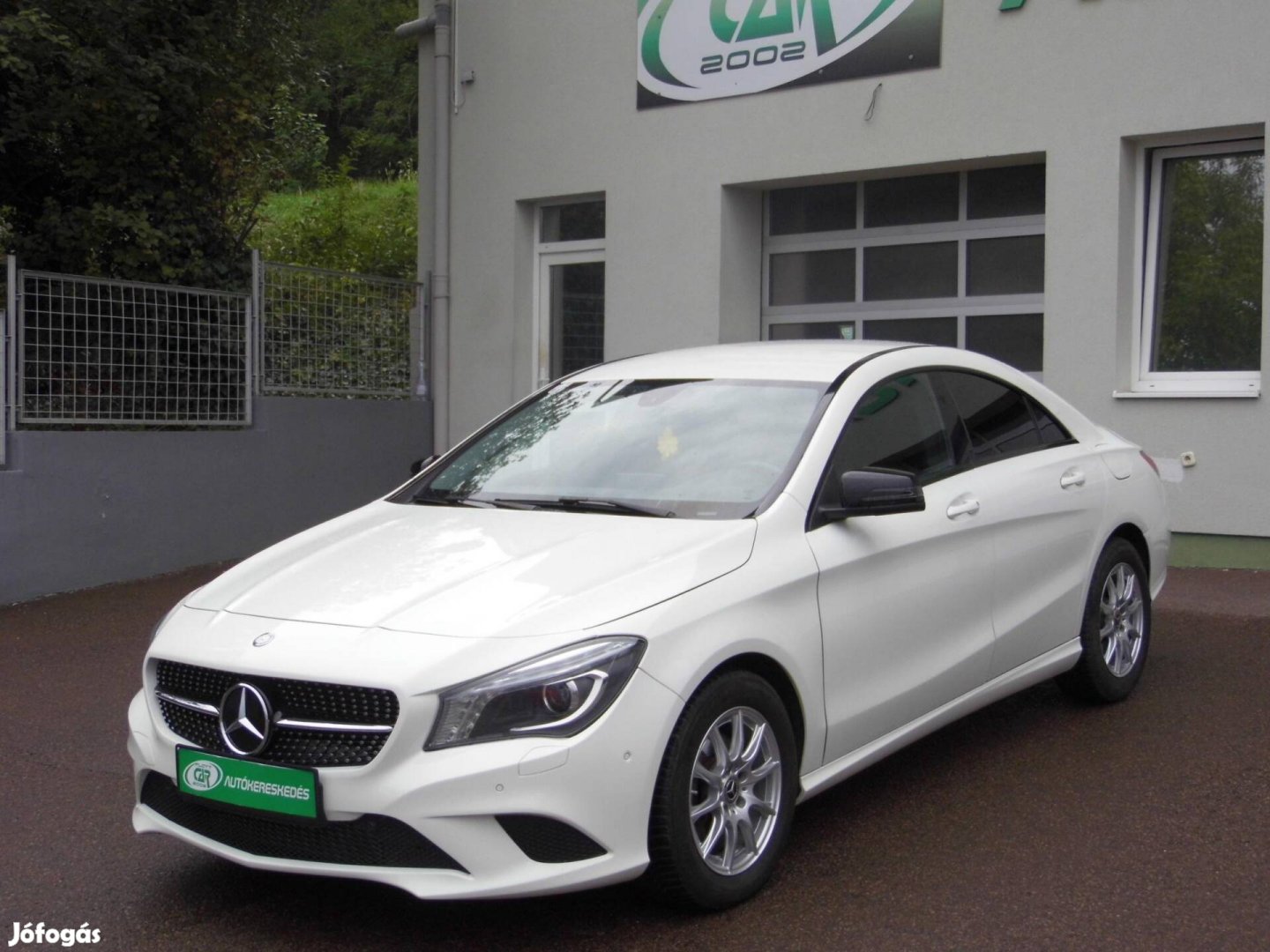Mercedes-Benz CLA 180 CDI d Urban Szervízkönyv-...